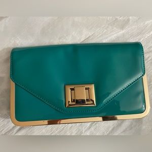 ⭐️ Blue & Silver Vintage Clutch by Urban Expressions